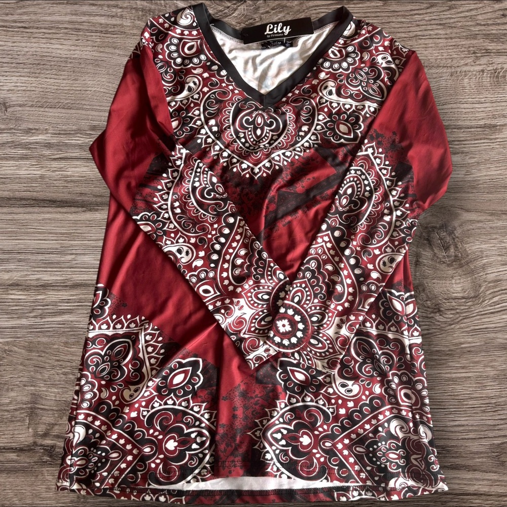 Lily by Firmiana Long Sleeve Tunic Top - Red Paisley Print - Size L